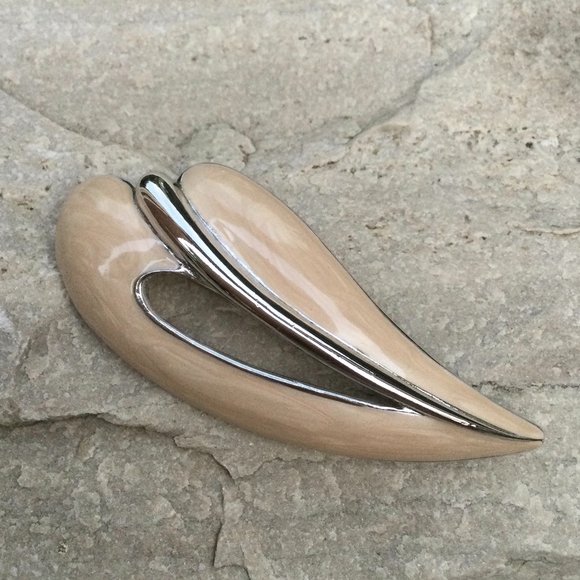 Monet Enamel Leaf Brooch/Pin - Picture 4 of 8